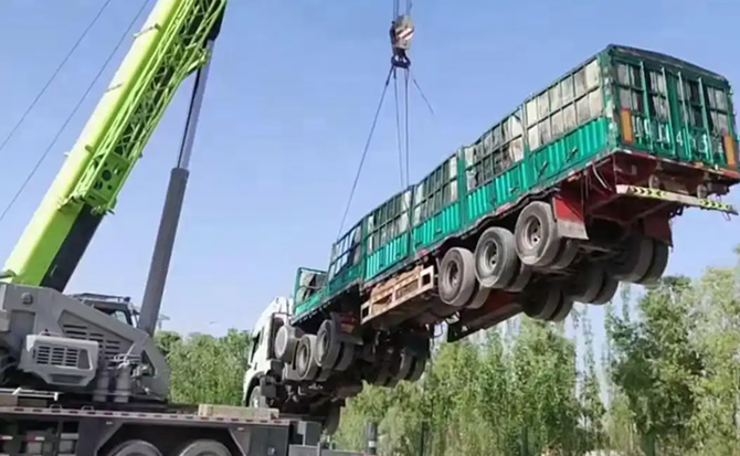 顺城区道路脱困救援案例